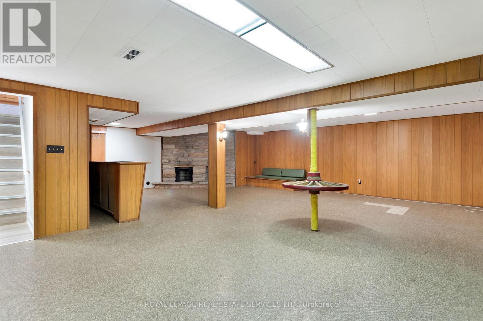 












1106 FALGARWOOD DRIVE

,
Oakville,




Ontario
L6H1N9

