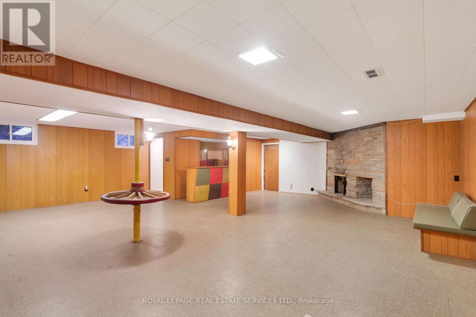 












1106 FALGARWOOD DRIVE

,
Oakville,




Ontario
L6H1N9

