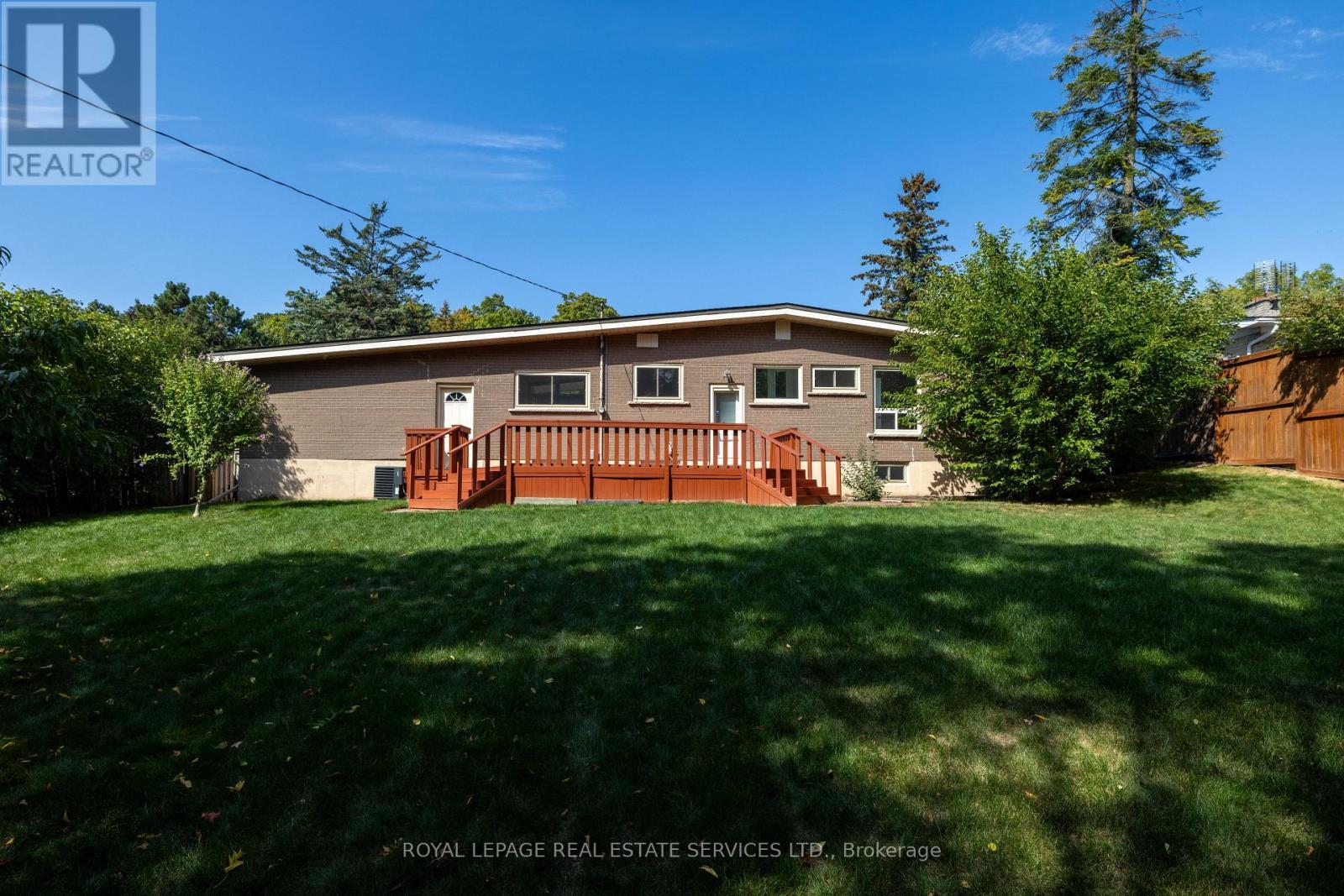 












1106 FALGARWOOD DRIVE

,
Oakville,




Ontario
L6H1N9

