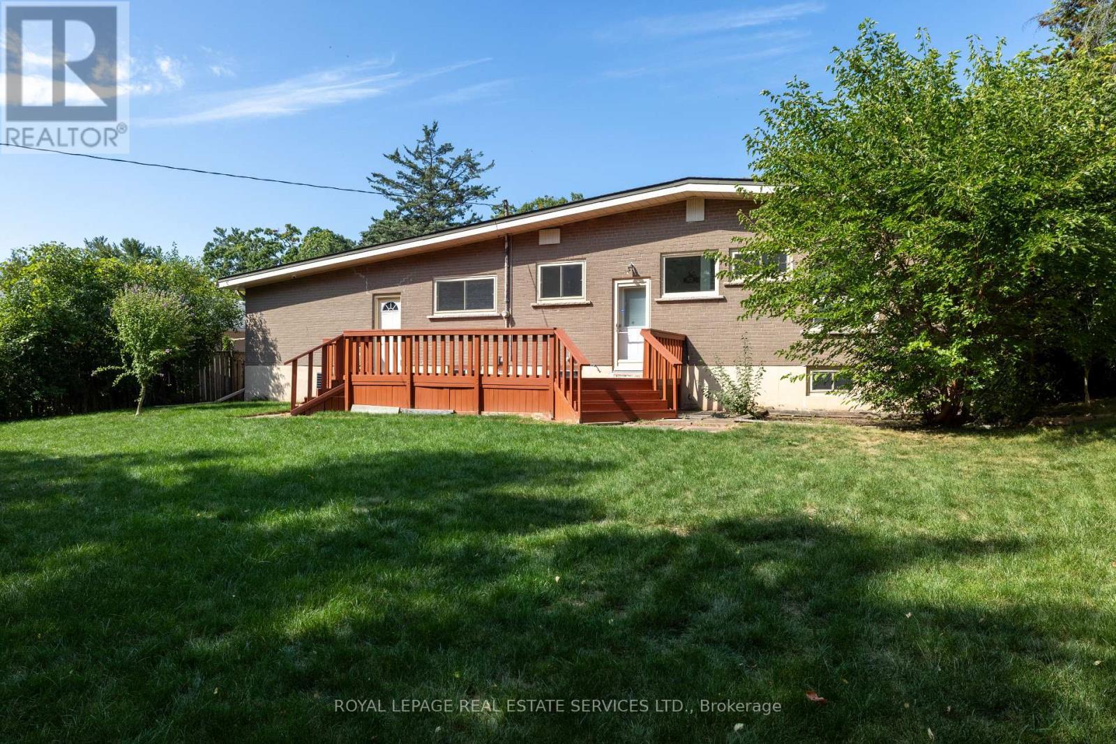 












1106 FALGARWOOD DRIVE

,
Oakville,




Ontario
L6H1N9

