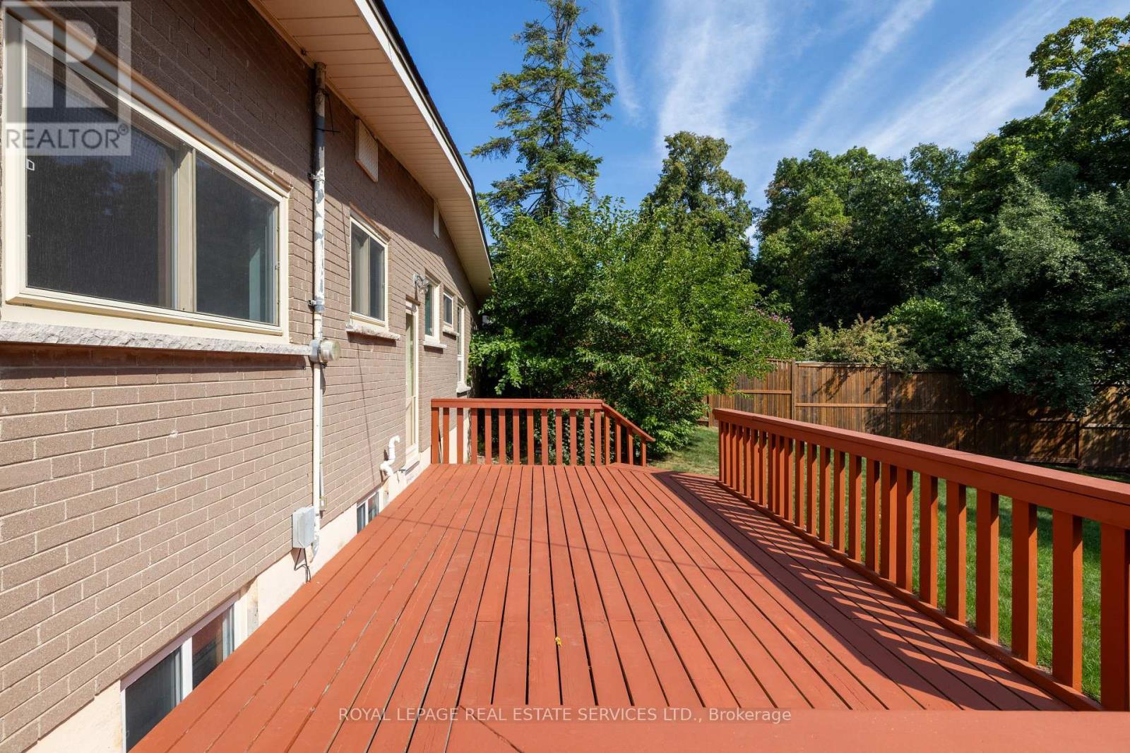 












1106 FALGARWOOD DRIVE

,
Oakville,




Ontario
L6H1N9

