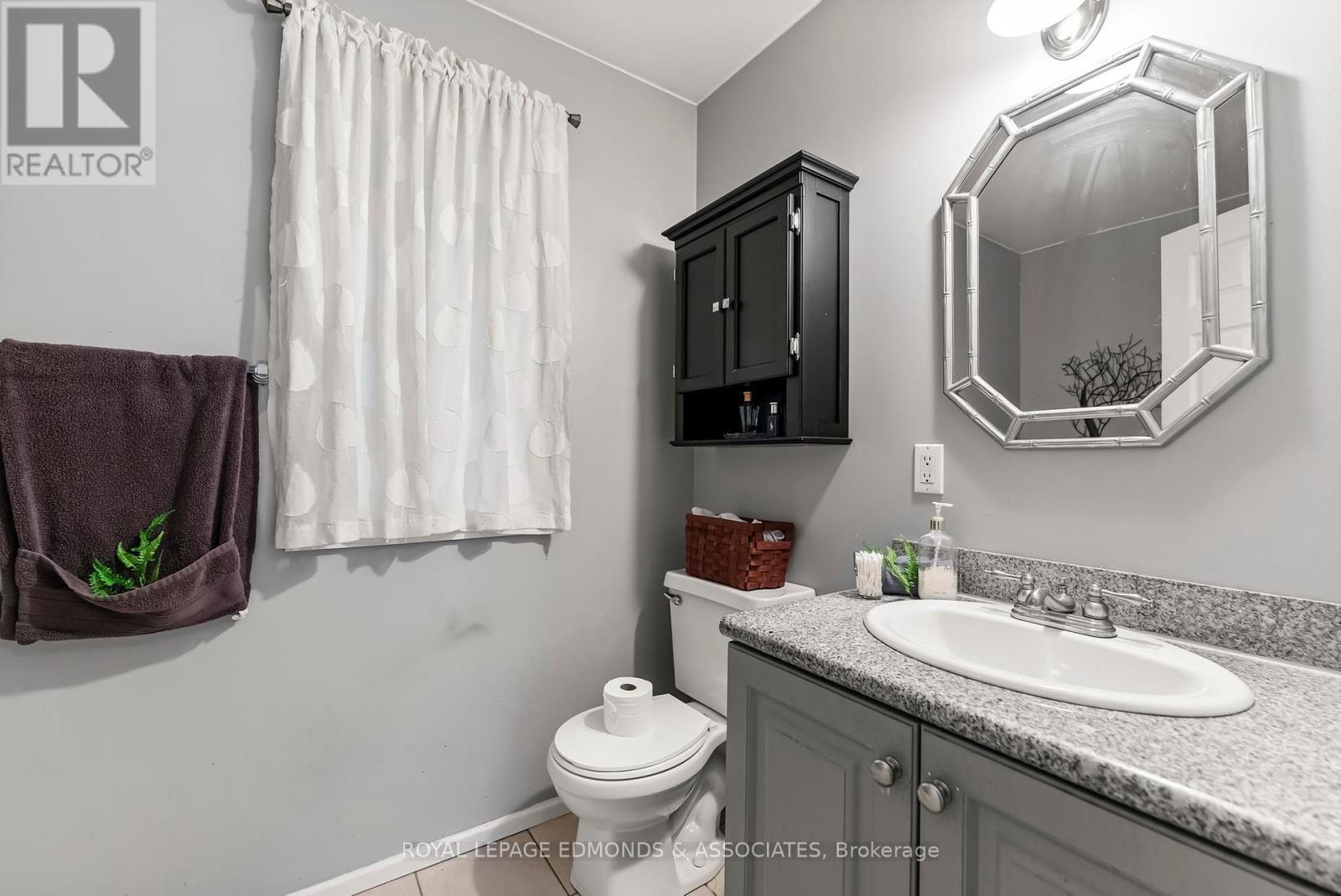 












1349 VICTORIA STREET

,
Petawawa,




Ontario
K8H2E9

