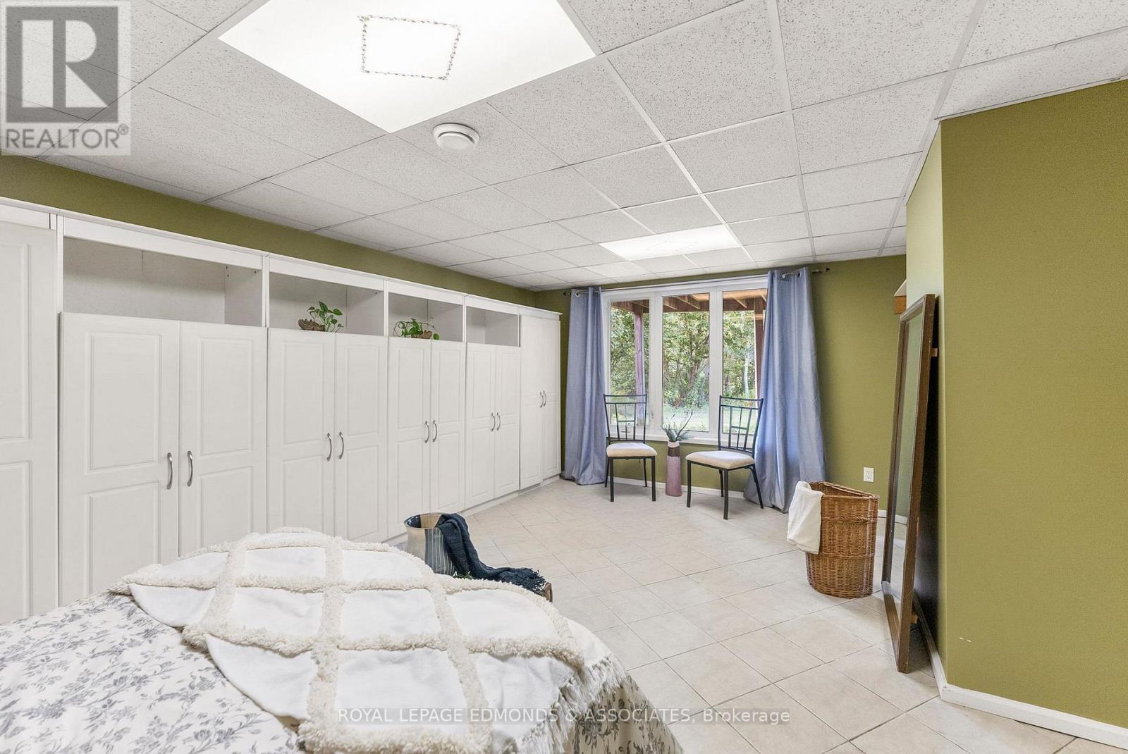 












1349 VICTORIA STREET

,
Petawawa,




Ontario
K8H2E9

