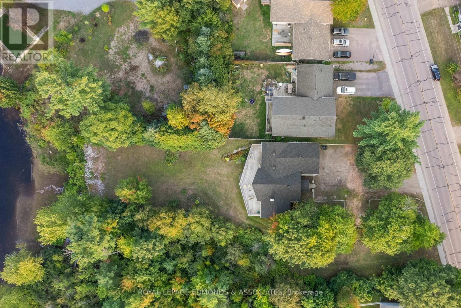 












1349 VICTORIA STREET

,
Petawawa,




Ontario
K8H2E9

