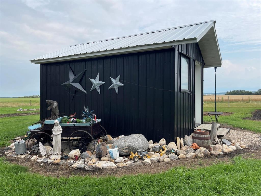












164 Road 164 & 200 Road

,
Swan River,




Manitoba
R0L1Z0

