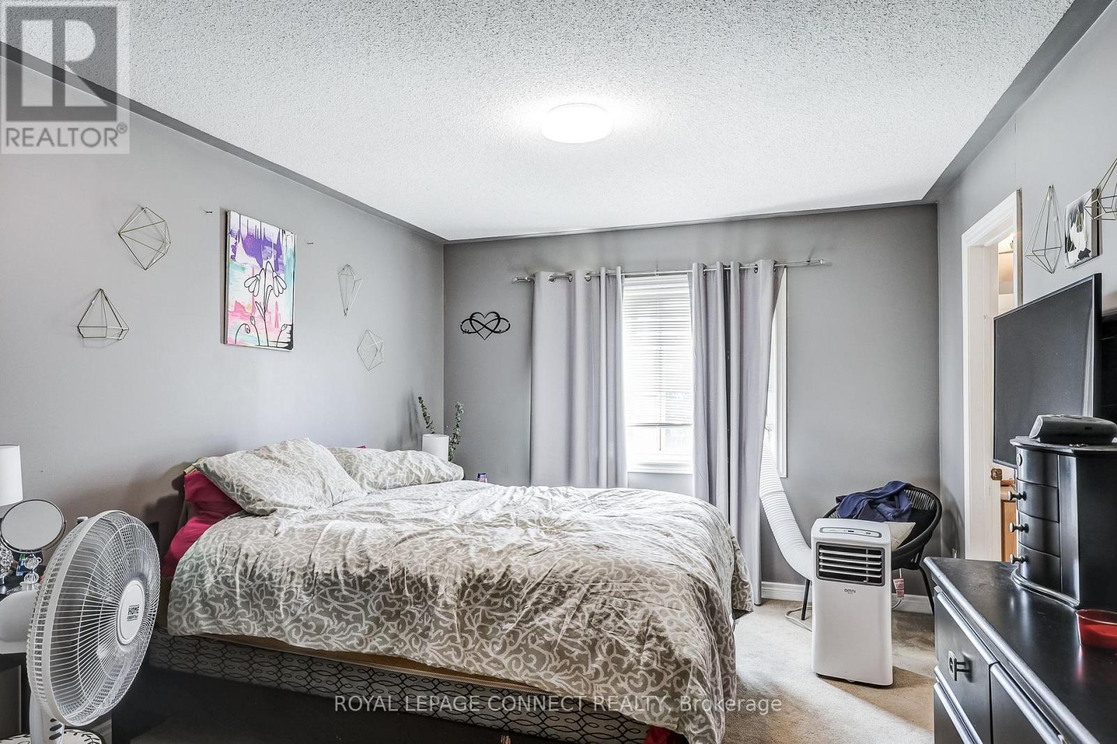 












55 AYLESWORTH AVENUE

,
Clarington,




Ontario
L1E3J8

