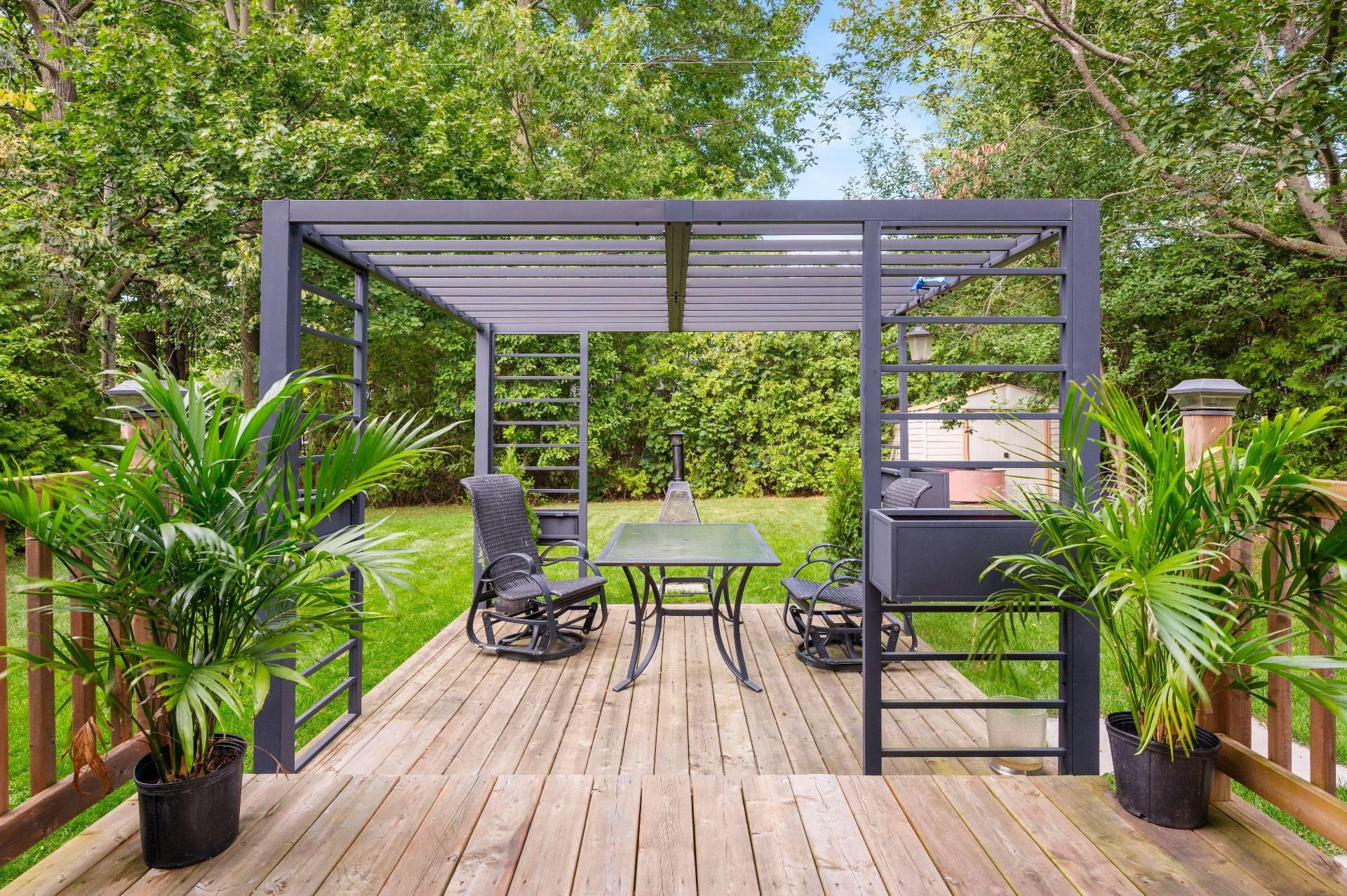 









425


Rue du Prince-Albert

,
Otterburn Park,




QC
J3H5H9

