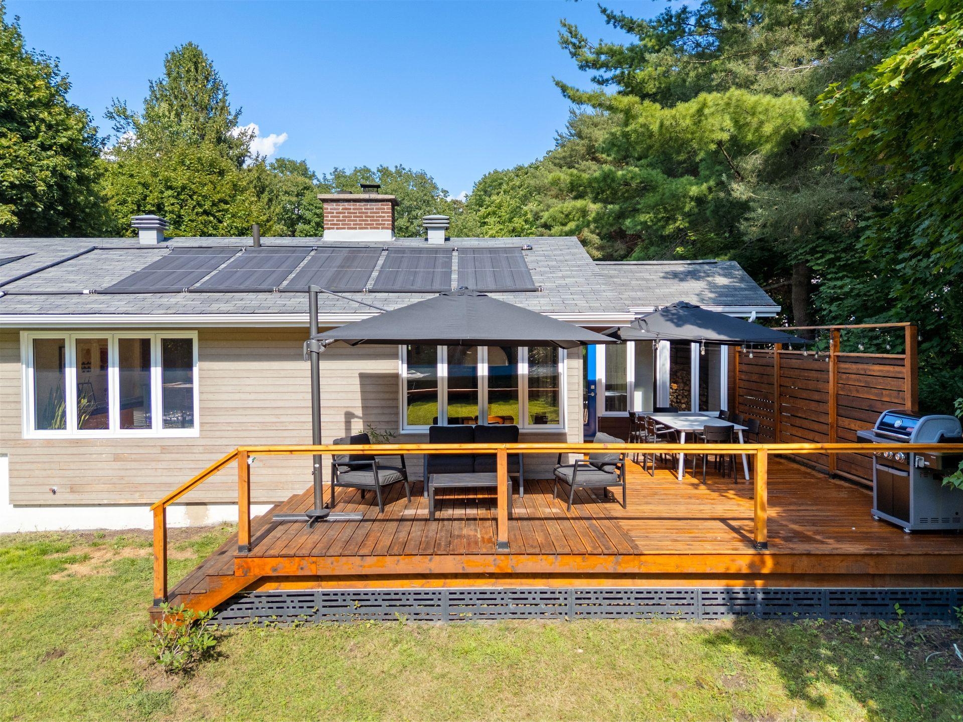 









442


Mtée des Trente

,
Mont-Saint-Hilaire,




QC
J3H2R8

