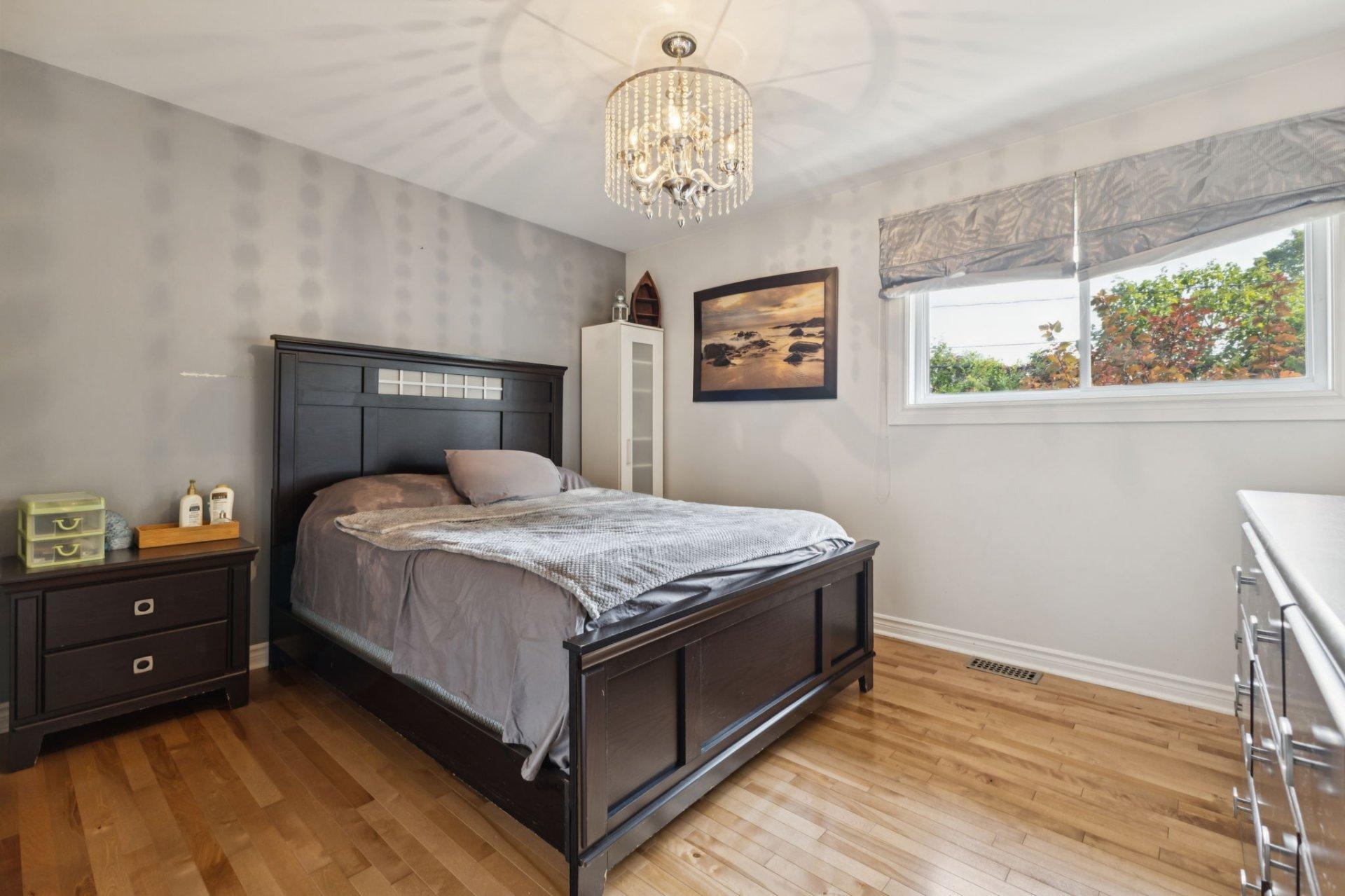









128


Rue Isabelle

,
Gatineau (Hull),




QC
J8Y5H3


