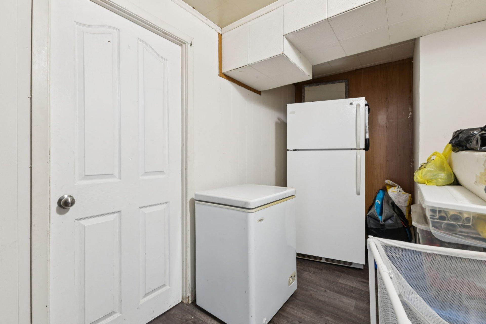 









128


Rue Isabelle

,
Gatineau (Hull),




QC
J8Y5H3

