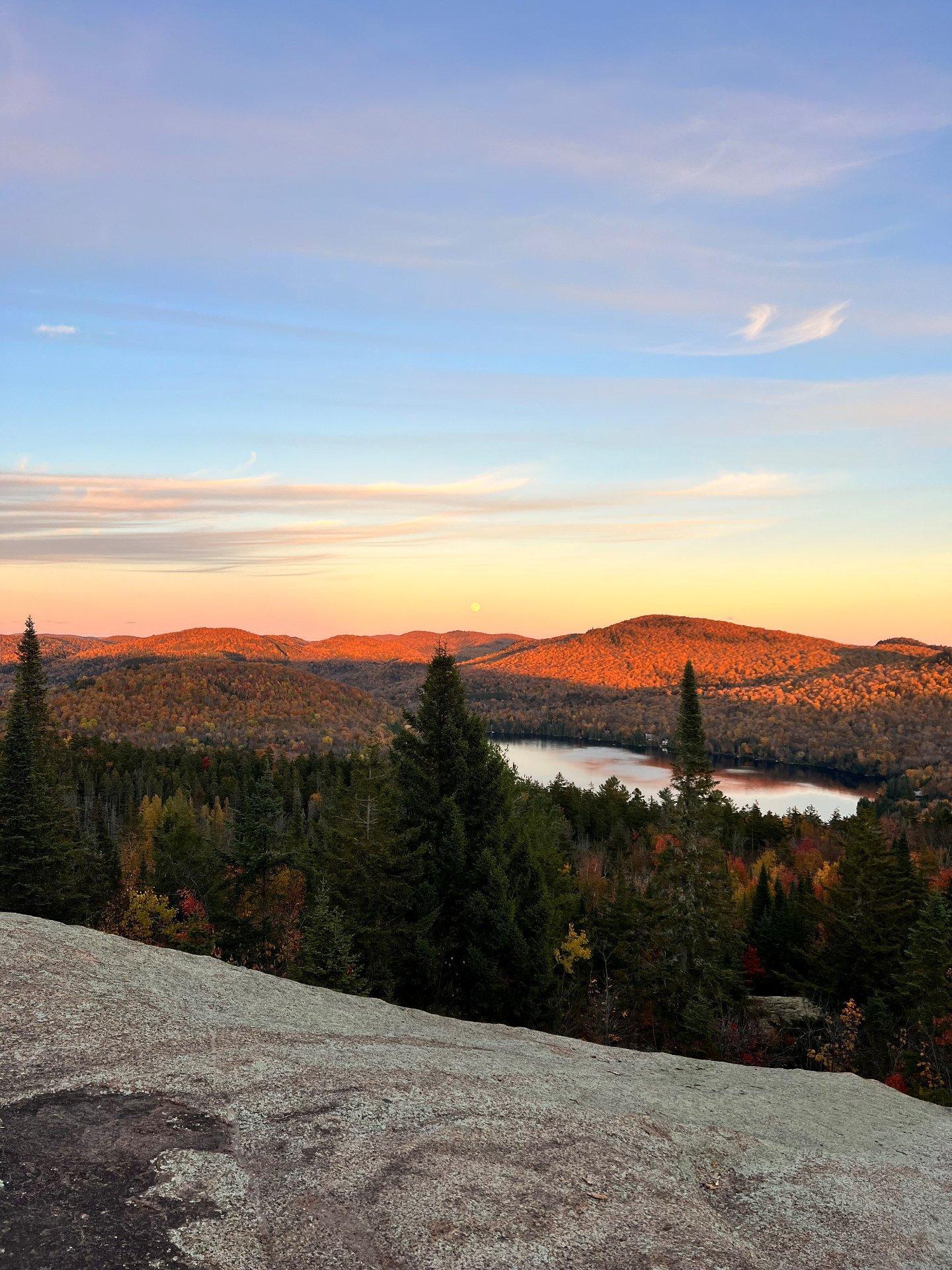 












Ch. des Pics-Verts

,
Mont-Blanc,







QC
J0T2G0

