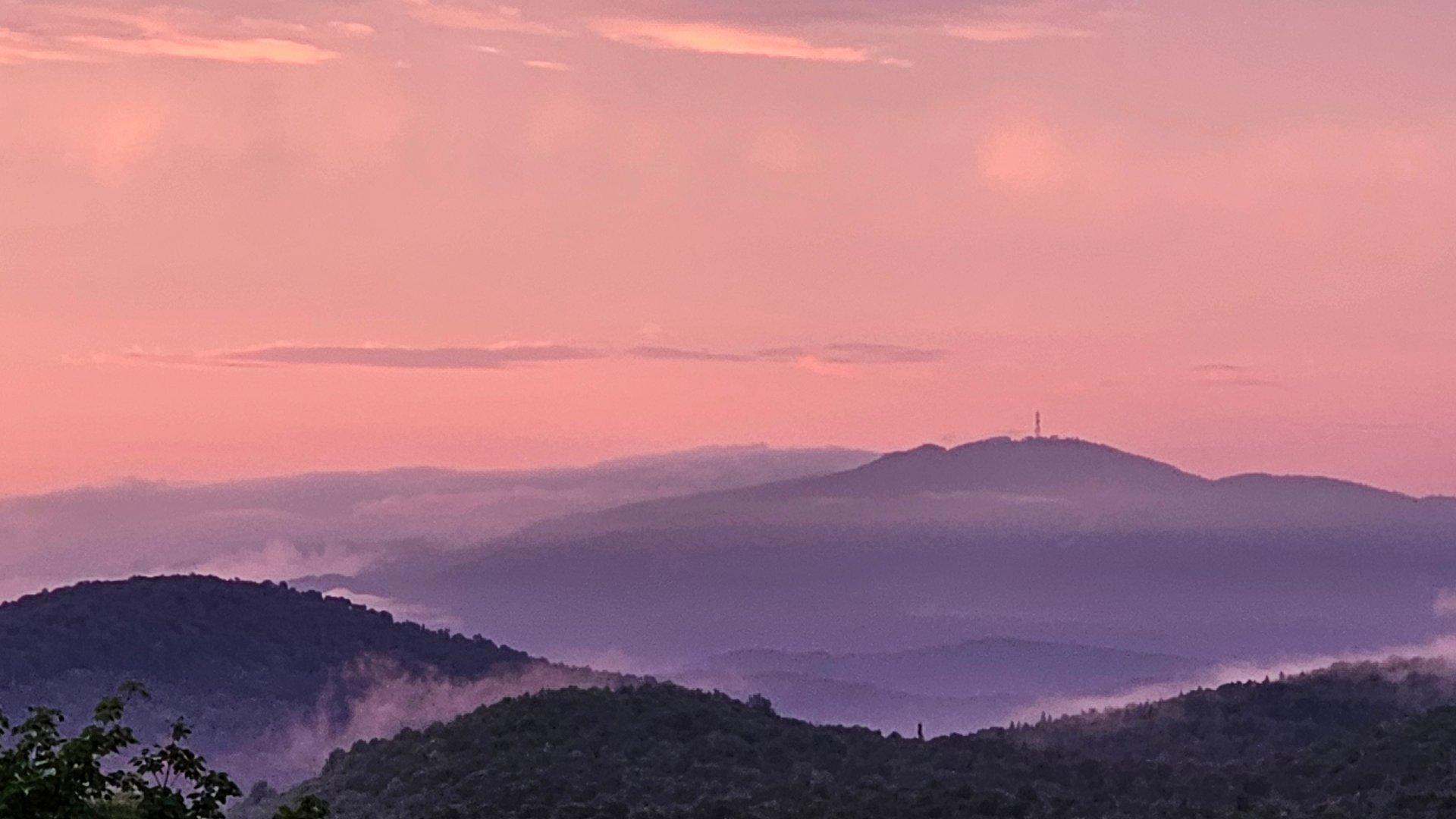 












Ch. des Alouettes

,
Mont-Blanc,







QC
J0T2G0

