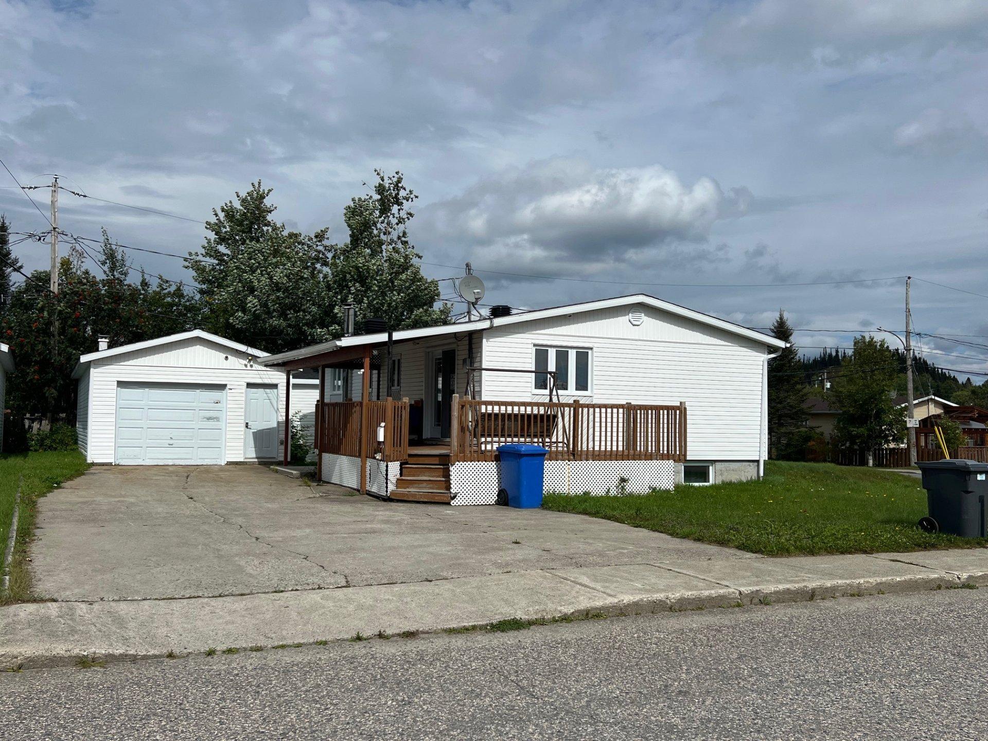 









171


4e Avenue N.

,
Chibougamau,




QC
G8P2L9

