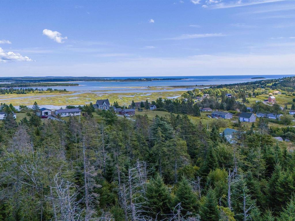 












Lot 1 Conrod Road

,
Grand Desert,







NS
B0J 2L0

