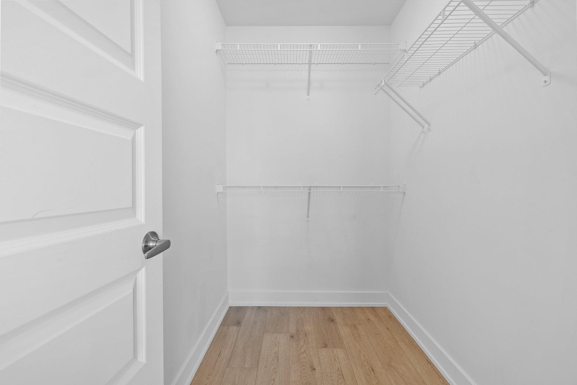 









145


Rue de la Papetière

,
Gatineau (Masson-Angers),




QC
J8M0C7

