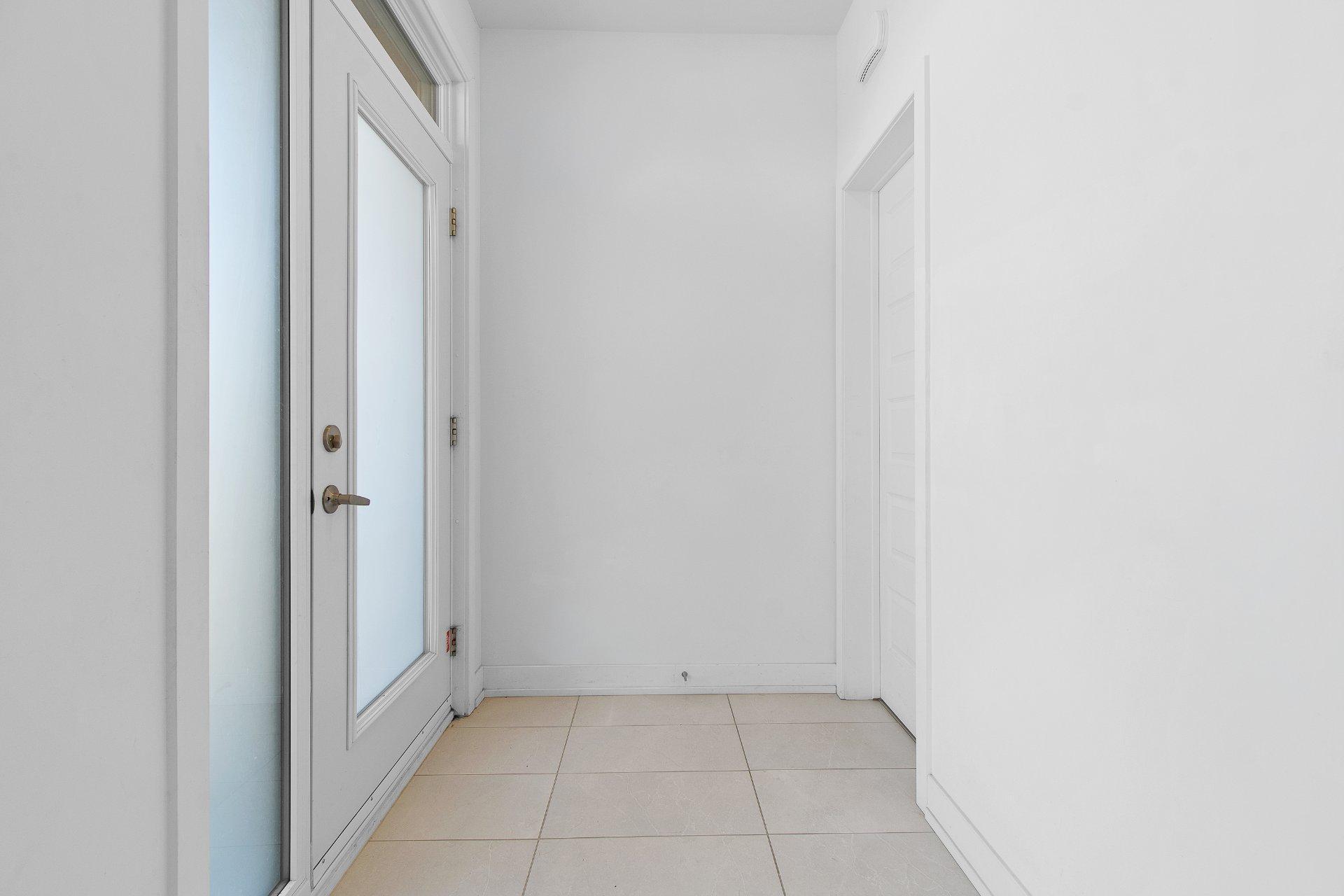 









145


Rue de la Papetière

,
Gatineau (Masson-Angers),




QC
J8M0C7

