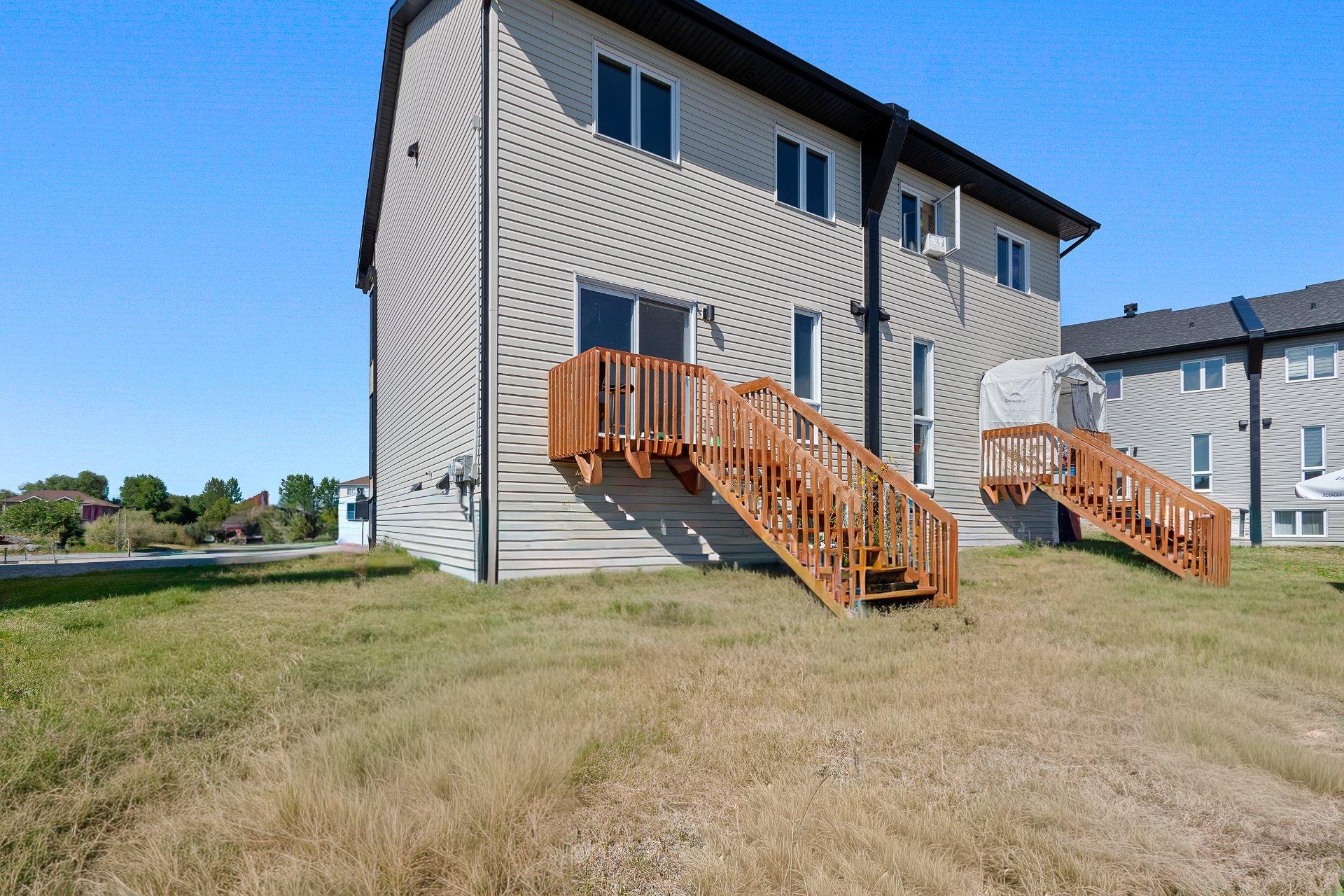 









145


Rue de la Papetière

,
Gatineau (Masson-Angers),




QC
J8M0C7

