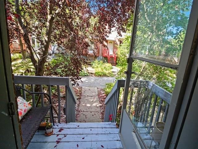 









151Z


Rue Madaire

,
Gatineau (Aylmer),




QC
J9H1R1

