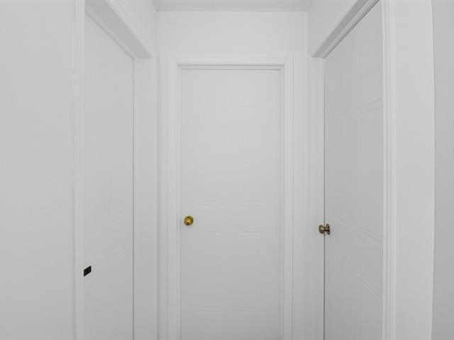 









151Z


Rue Madaire

,
Gatineau (Aylmer),




QC
J9H1R1

