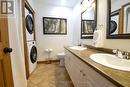 5pc bath with stackable laundry