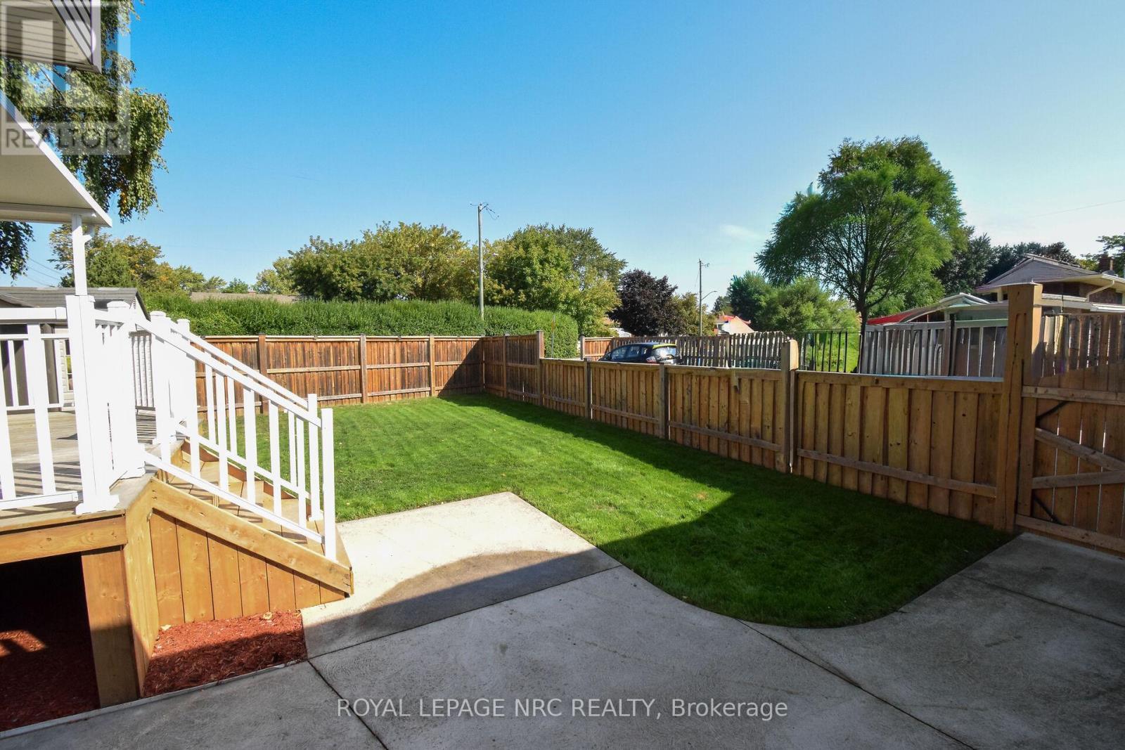 












128 HAIG STREET

,
St. Catharines (Haig),




Ontario
L2R6L2

