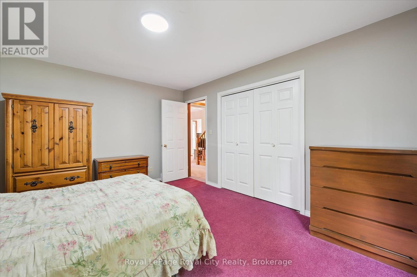 












69 NOTTINGHAM STREET

,
Guelph (Downtown),




Ontario
N1H3M9

