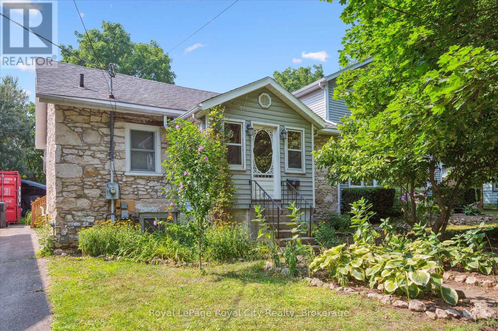 












69 NOTTINGHAM STREET

,
Guelph (Downtown),




Ontario
N1H3M9

