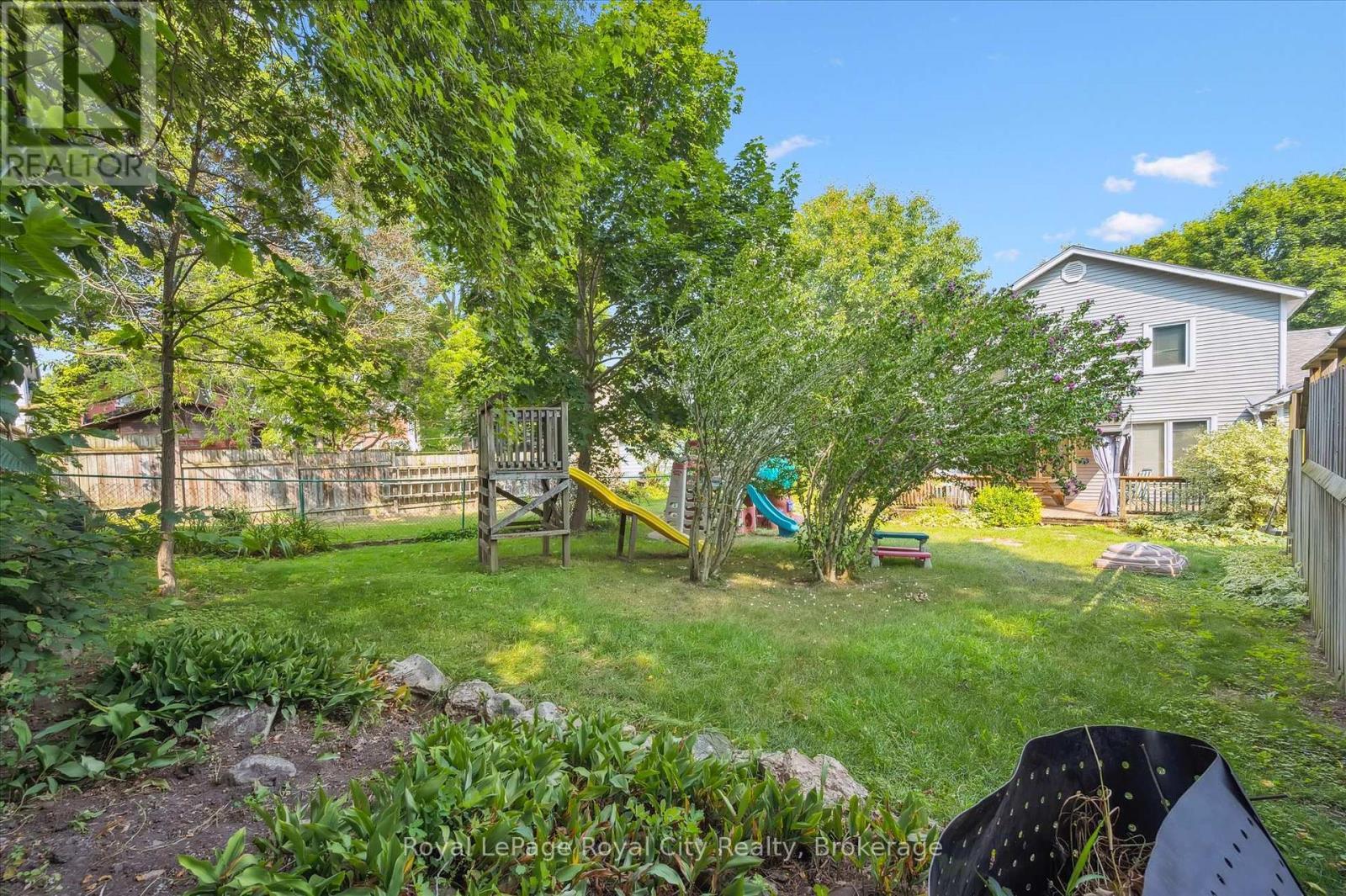 












69 NOTTINGHAM STREET

,
Guelph (Downtown),




Ontario
N1H3M9

