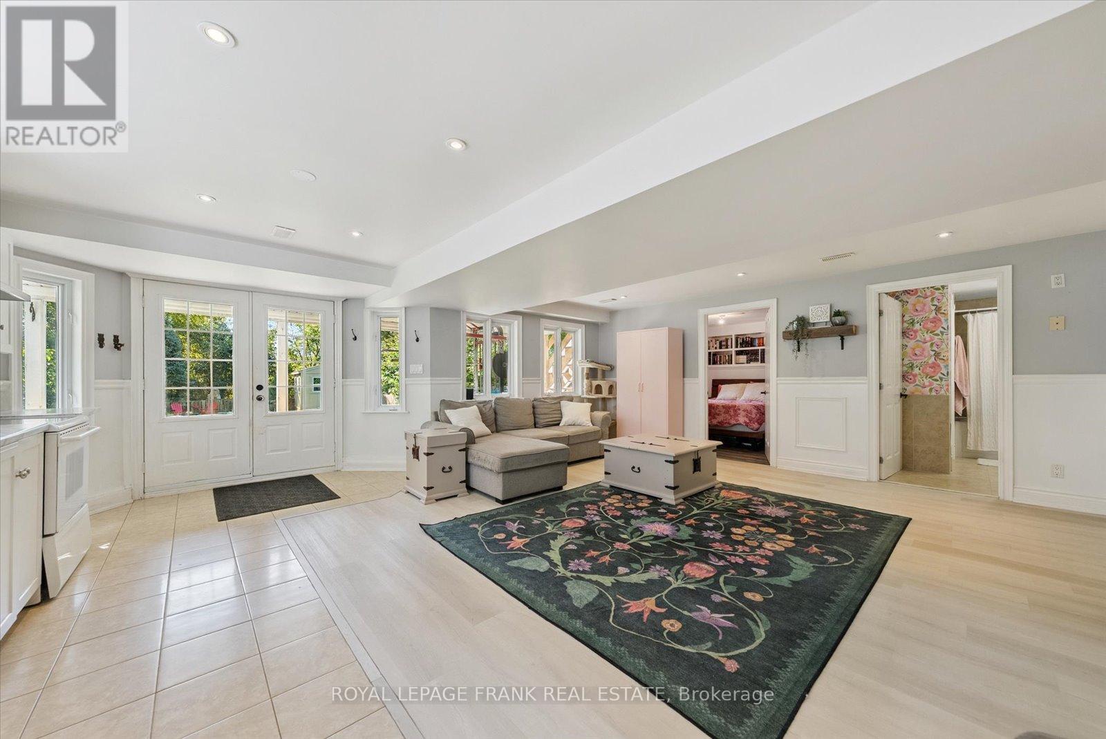 












4447 HIGHWAY 2 ROAD

,
Clarington,




Ontario
L0A1J0

