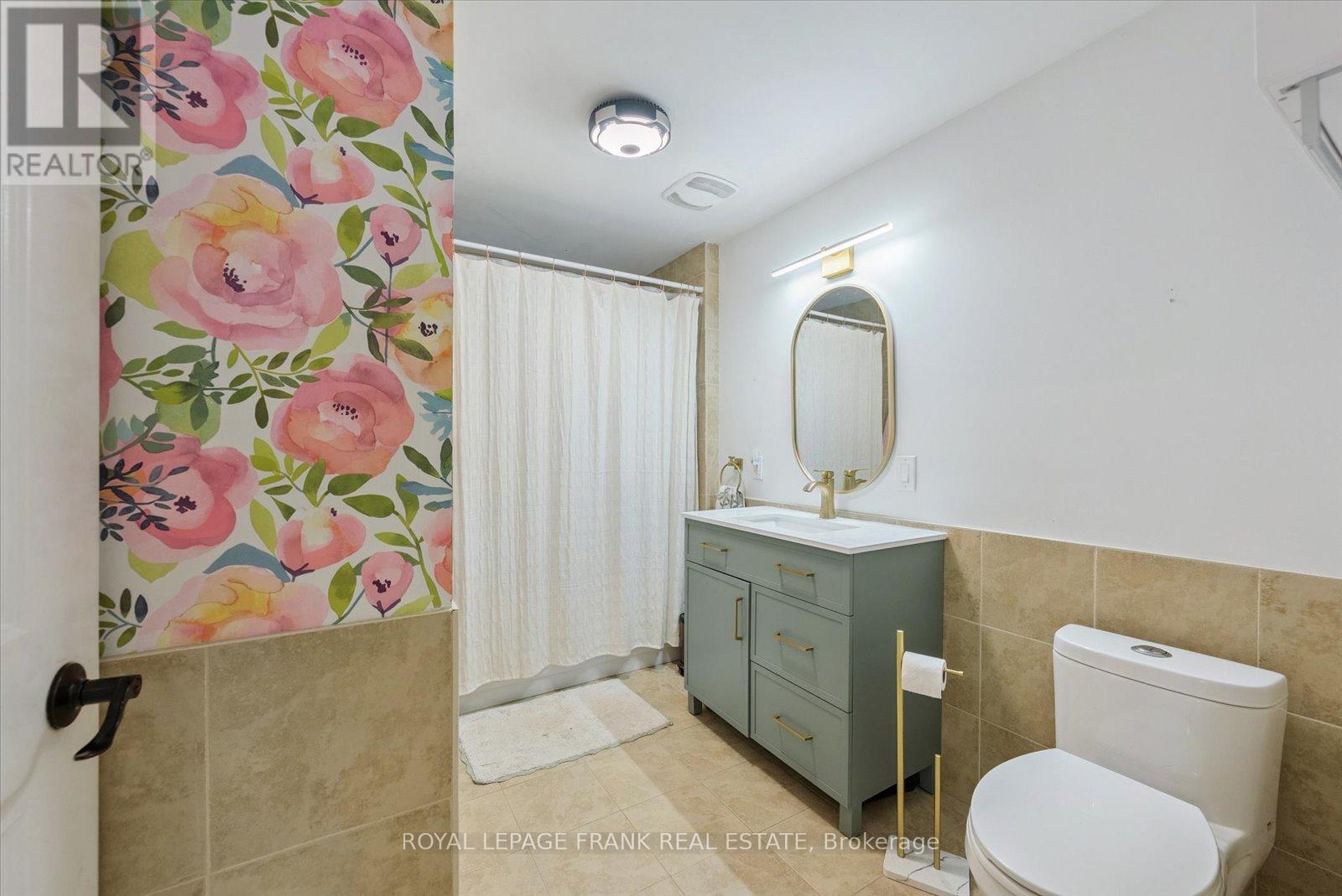












4447 HIGHWAY 2 ROAD

,
Clarington,




Ontario
L0A1J0

