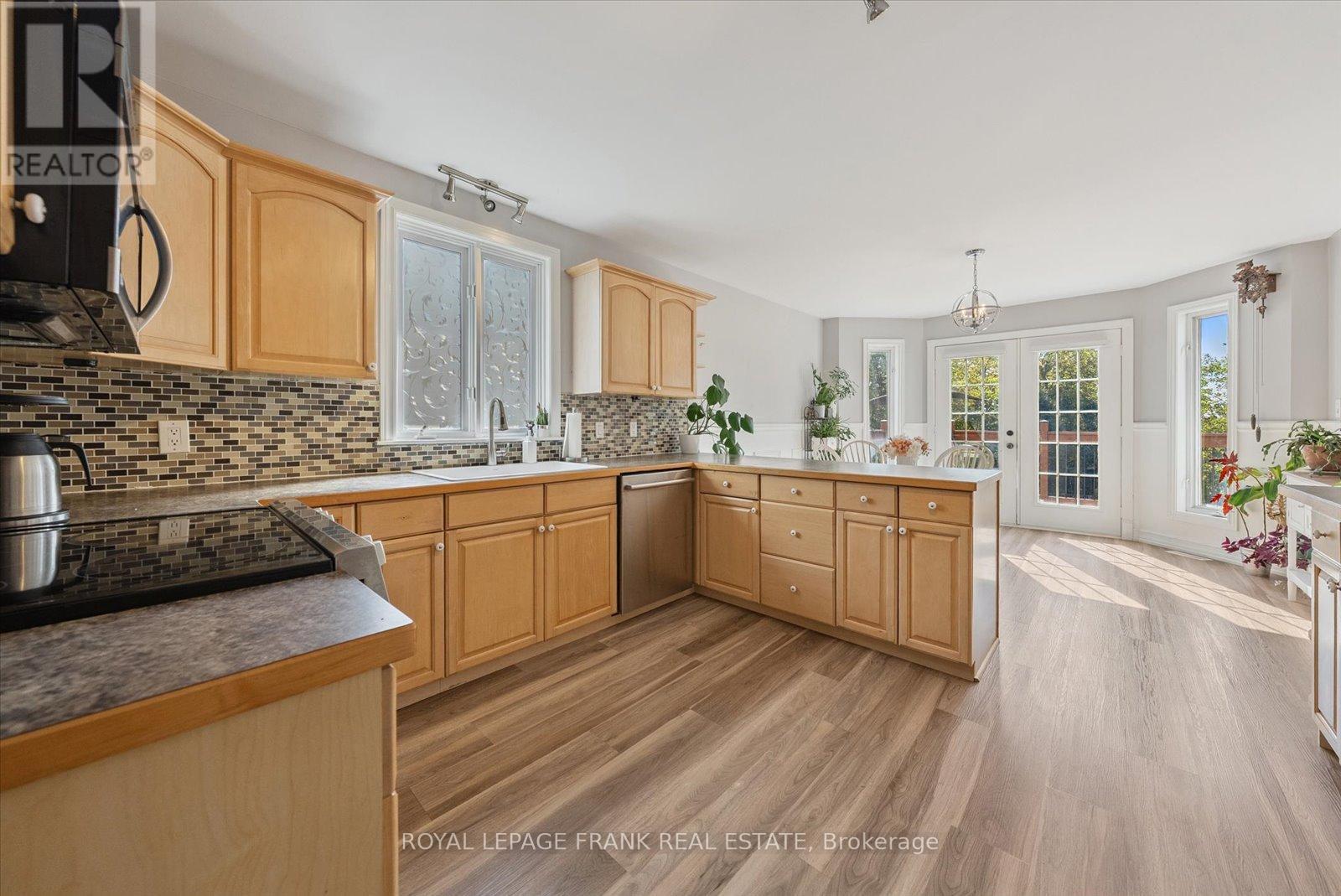 












4447 HIGHWAY 2 ROAD

,
Clarington,




Ontario
L0A1J0

