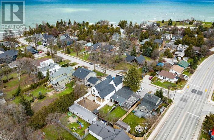 












53 NIAGARA STREET

,
Collingwood,




Ontario
L9Y3X1

