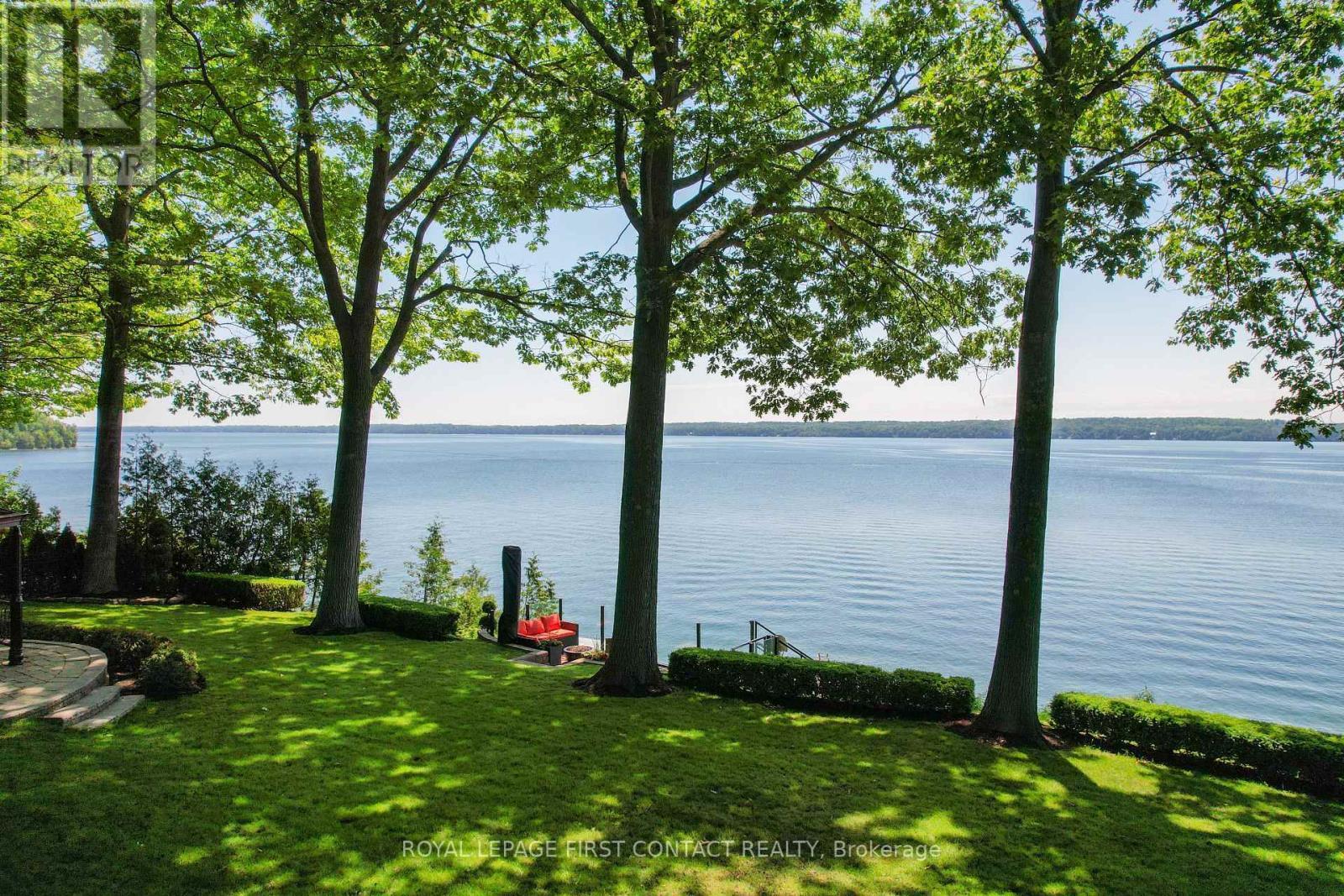 












13 GEORGINA DRIVE

,
Oro-Medonte,




Ontario
L4M1E9

