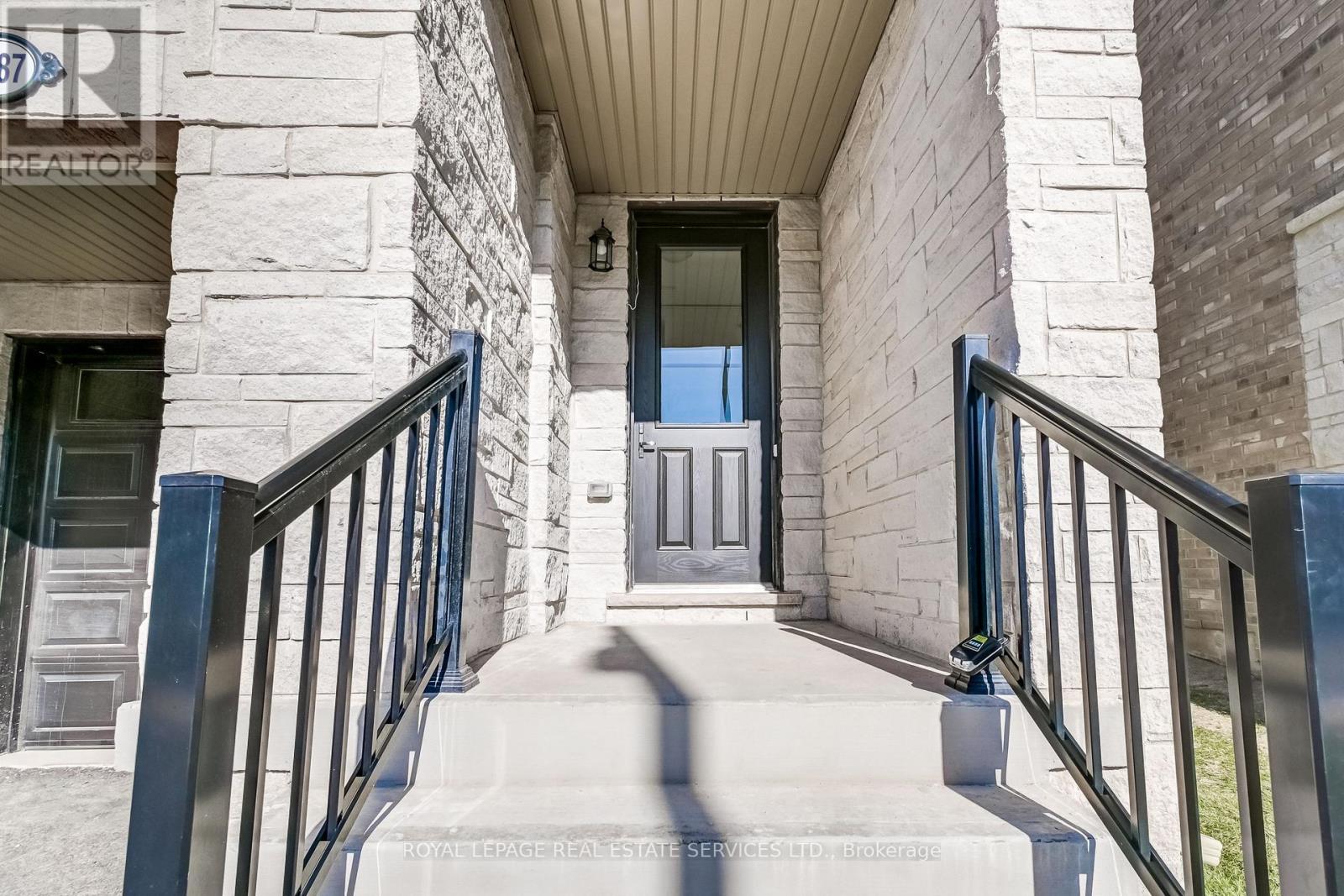 












1387 ALMONTE DRIVE

,
Burlington,




Ontario
L7P0V6

