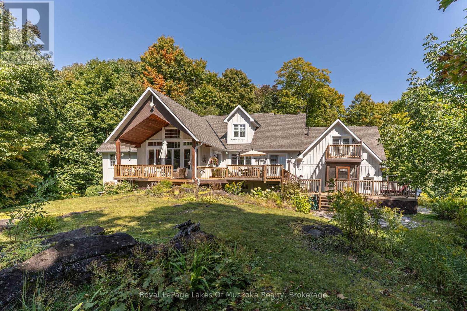 












1080 WALKERS GLENN CRESCENT

,
Lake of Bays (Sinclair),




Ontario
P1H2J6

