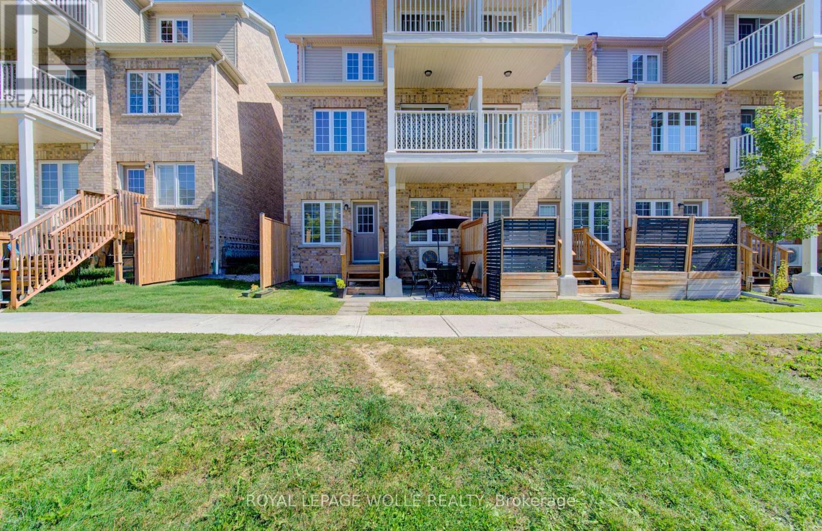 












B - 385 WESTWOOD DRIVE

,
Kitchener,




Ontario
N2M0B5

