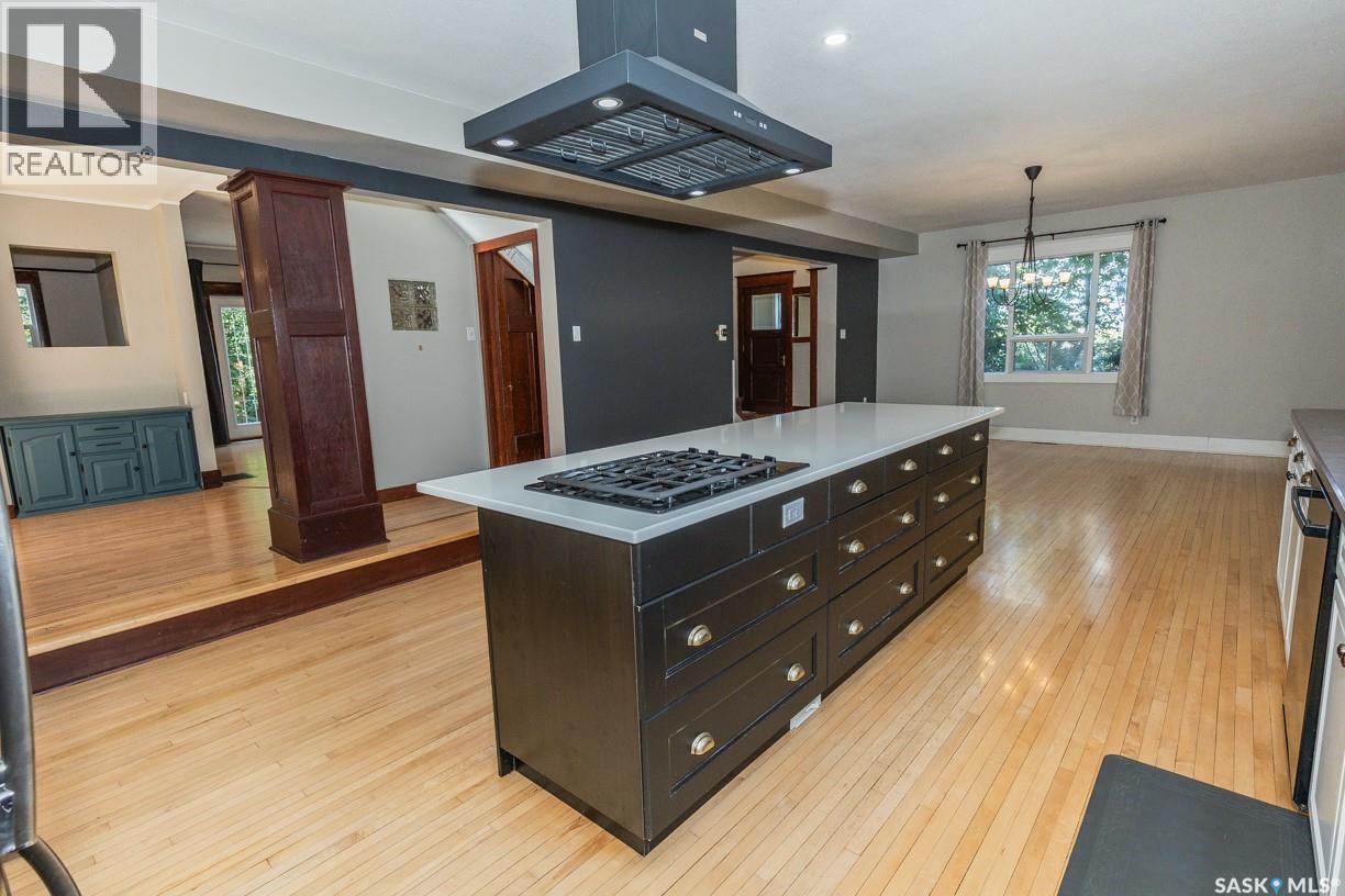 












533 Manitoba AVENUE

,
Kerrobert,




Saskatchewan
S0L1R0

