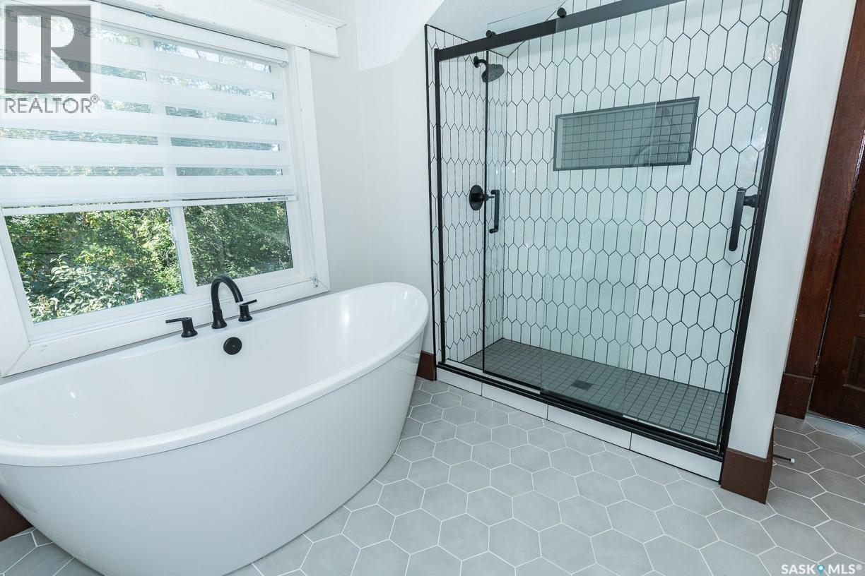 












533 Manitoba AVENUE

,
Kerrobert,




Saskatchewan
S0L1R0

