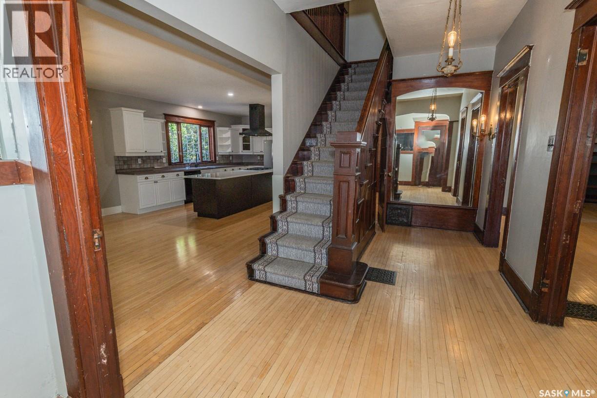 












533 Manitoba AVENUE

,
Kerrobert,




Saskatchewan
S0L1R0

