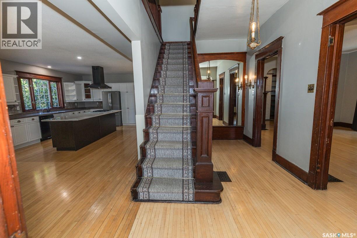 












533 Manitoba AVENUE

,
Kerrobert,




Saskatchewan
S0L1R0

