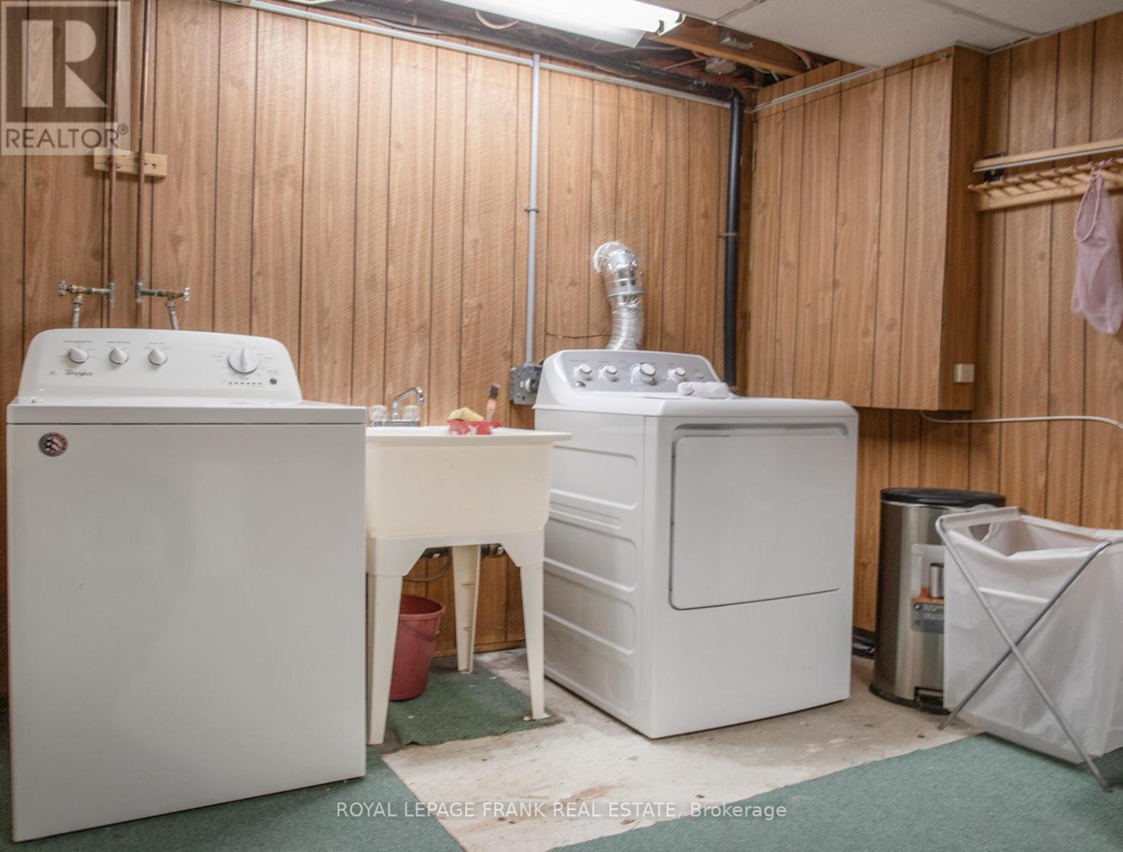 












793 CENTRAL PARK BOULEVARD N

,
Oshawa (Centennial),




Ontario
L1G6B2


