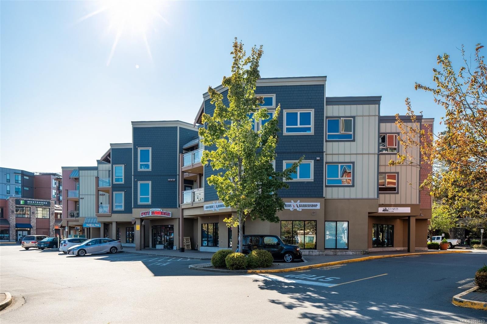 









751


Goldstream

Ave, 308,
Langford,




BC
V9B 2X4

