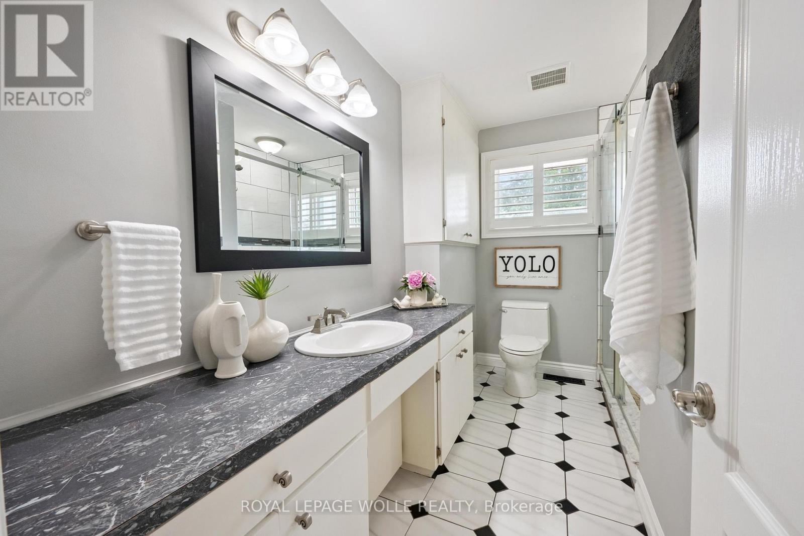 












3850 BEAVERDALE ROAD

,
Cambridge,




Ontario
N3H4R6


