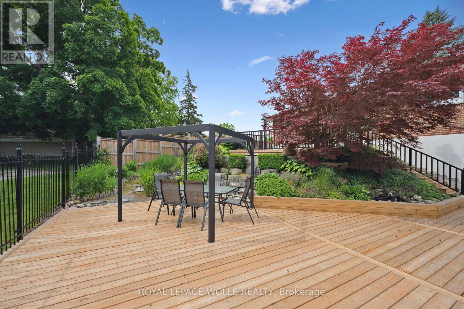 












3850 BEAVERDALE ROAD

,
Cambridge,




Ontario
N3H4R6

