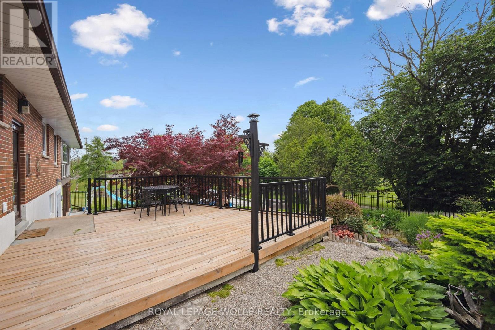 












3850 BEAVERDALE ROAD

,
Cambridge,




Ontario
N3H4R6


