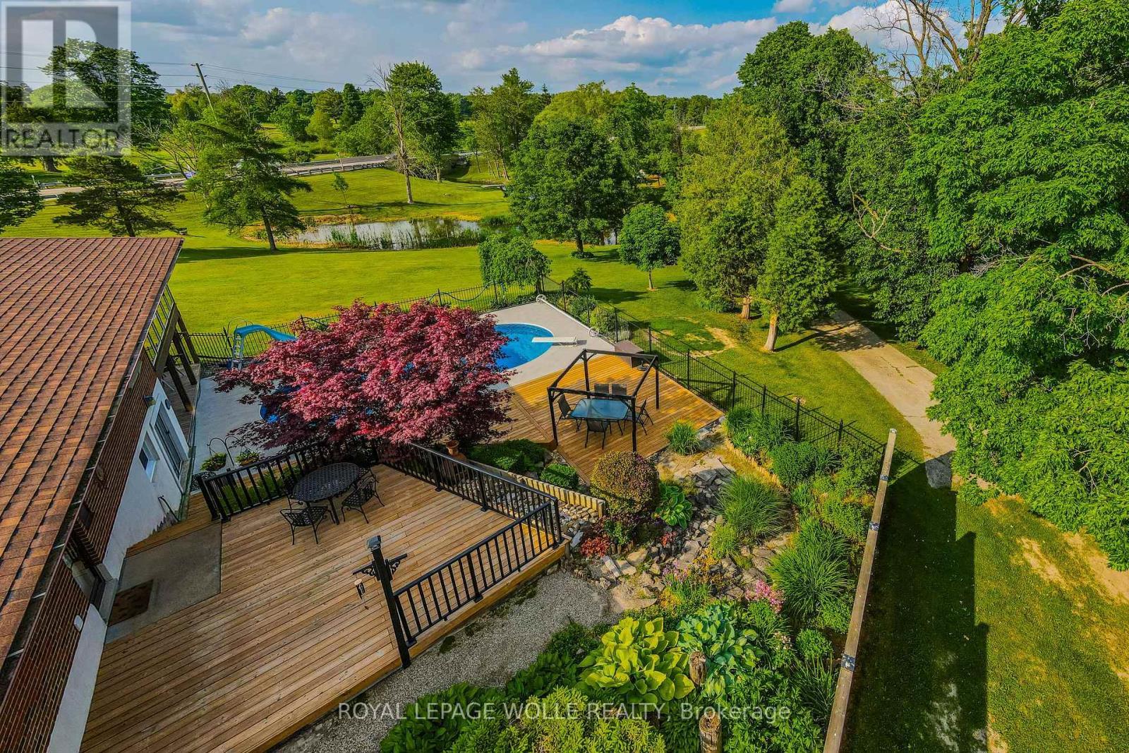 












3850 BEAVERDALE ROAD

,
Cambridge,




Ontario
N3H4R6

