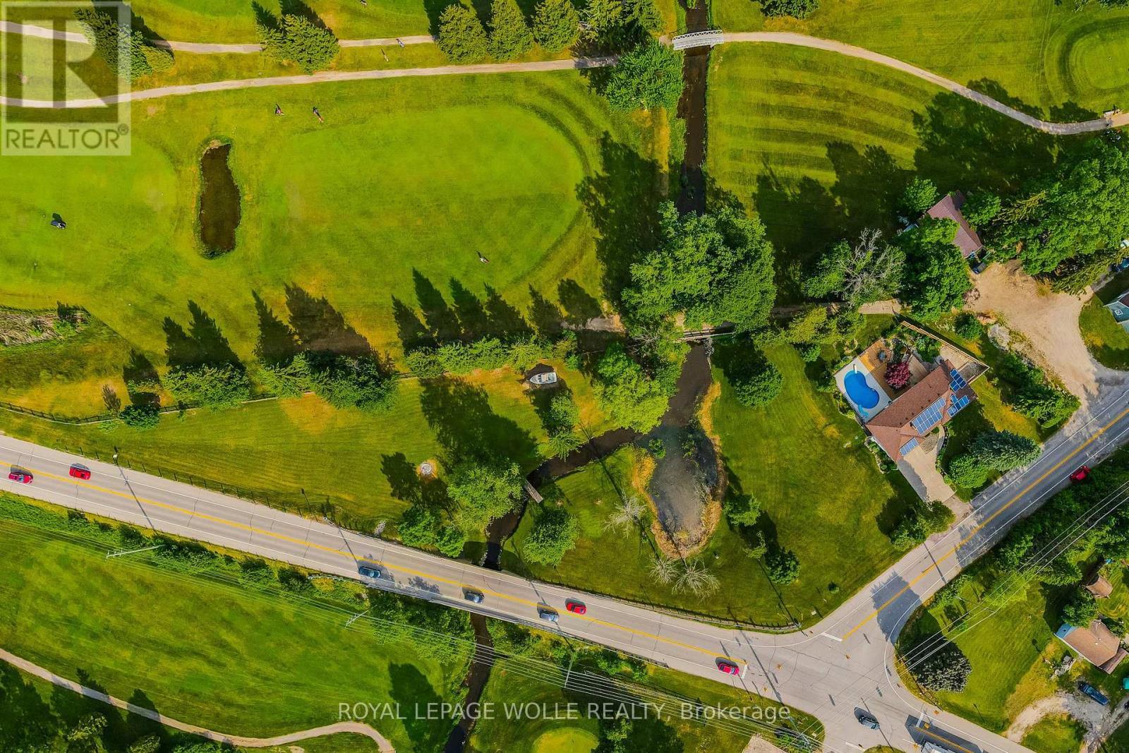 












3850 BEAVERDALE ROAD

,
Cambridge,




Ontario
N3H4R6

