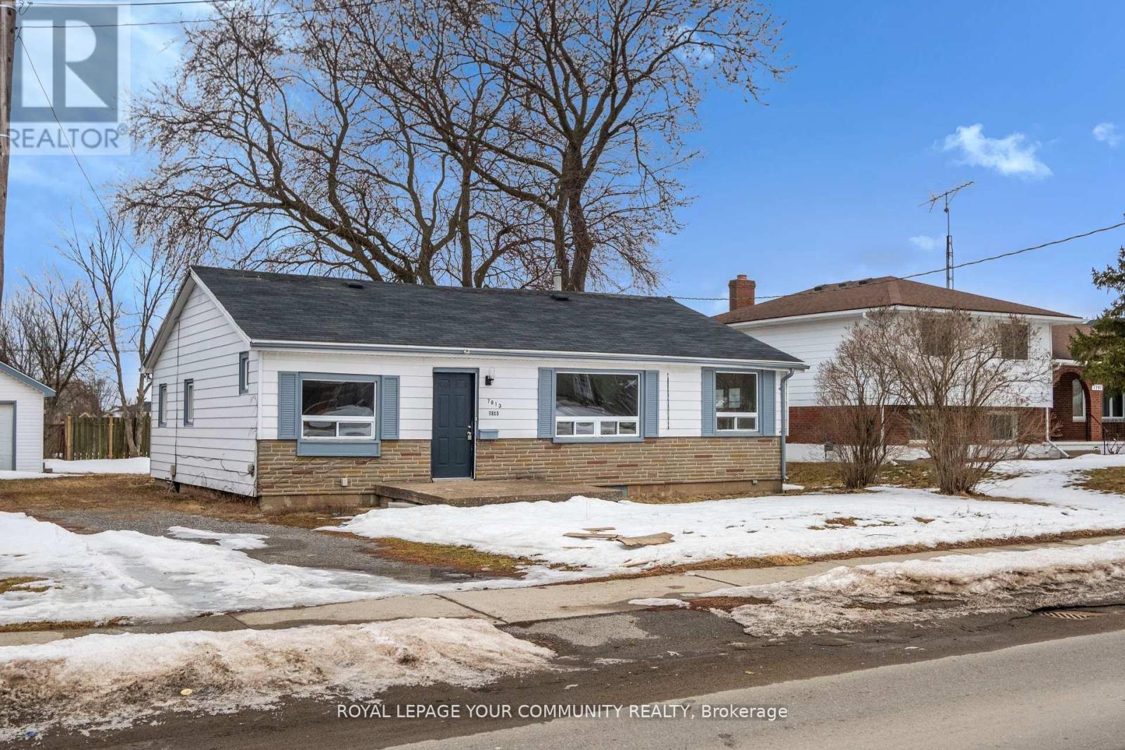 












7813 MULHERN STREET

,
Niagara Falls,




Ontario
L2H1B6

