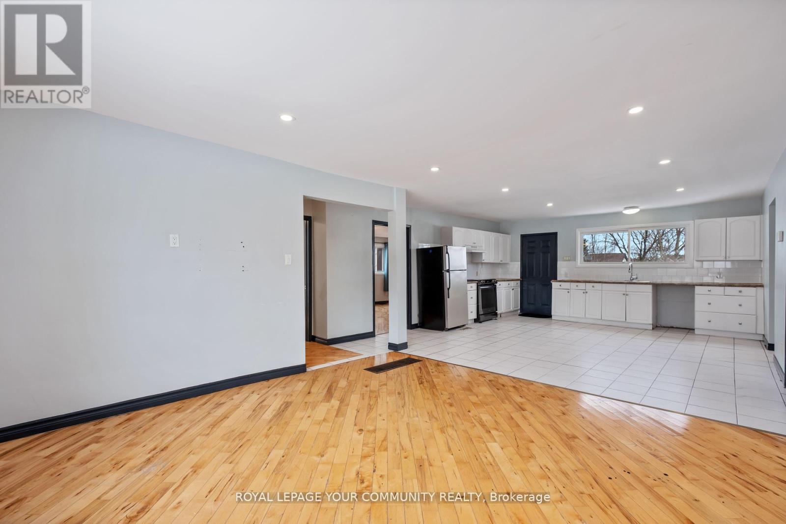 












7813 MULHERN STREET

,
Niagara Falls,




Ontario
L2H1B6

