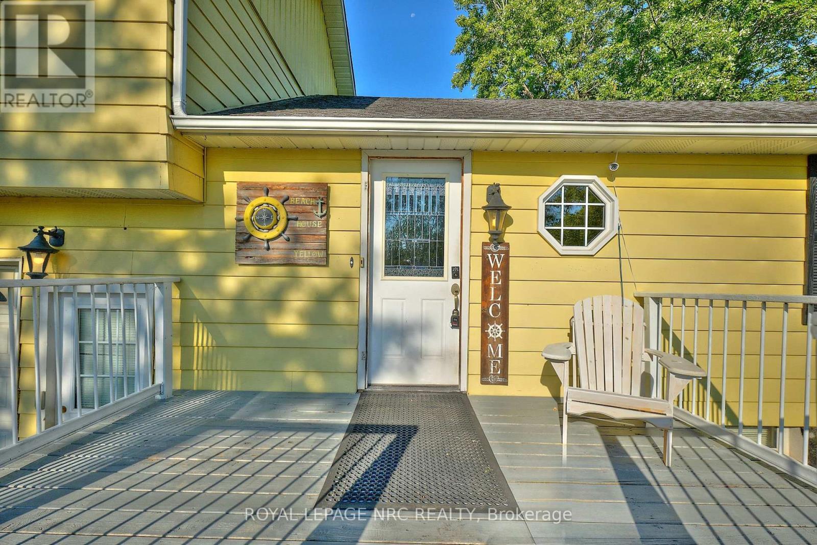 












489 LAKESIDE ROAD

,
Fort Erie (Crescent Park),




Ontario
L2A4X8

